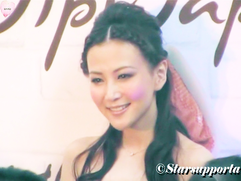 20110413 Jipi Japa Feel the Real Comfort Fashion Show @ 香港旺角朗豪坊 (video)